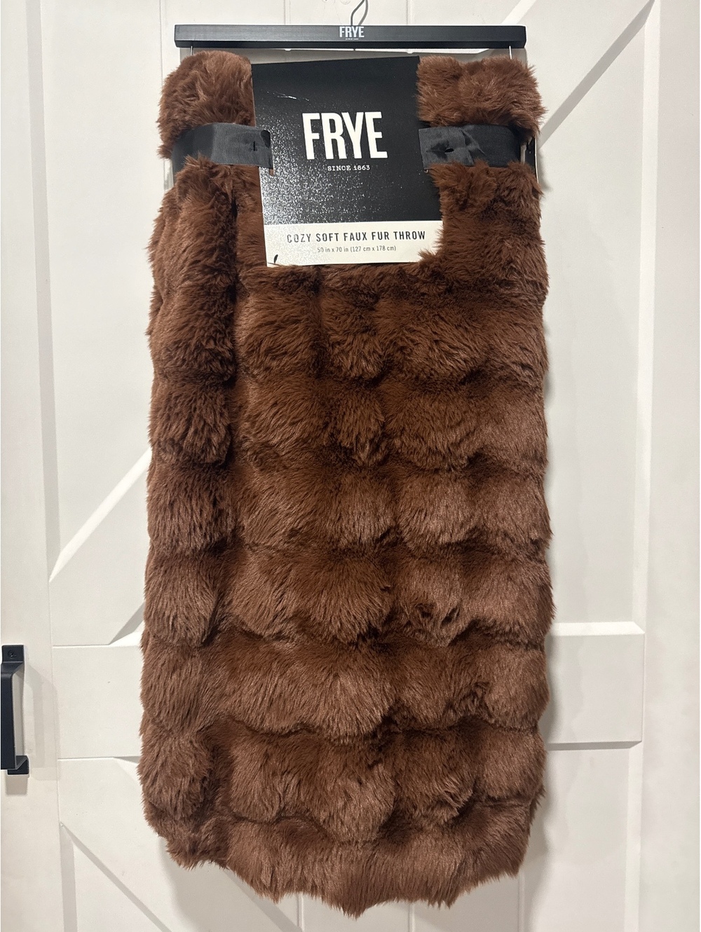 Frye Cozy Soft Faux Fur Throw Blanket Brown 50x70